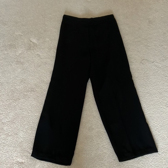 Ladies Black Suit Jacket and Pants. Size 12 Machine Washable. Great for travel. - Picture 3 of 7